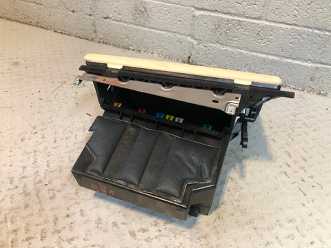 Range Rover L322 Glove Box in Parchment Pre-Facelift 2002 to 2006 L16125