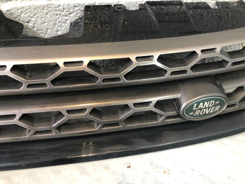 Discovery Sport Grille Front in Black Grey L550 Land Rover 2014 to 2019 L28046