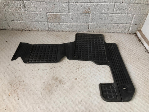 Discovery 3 Floor Mats Rubber Genuine Land Rover 2004 to 2009 D17036