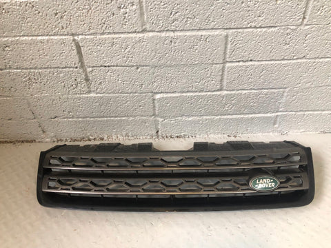 Discovery Sport Grille Front in Black Grey L550 Land Rover 2014 to 2019 L28046