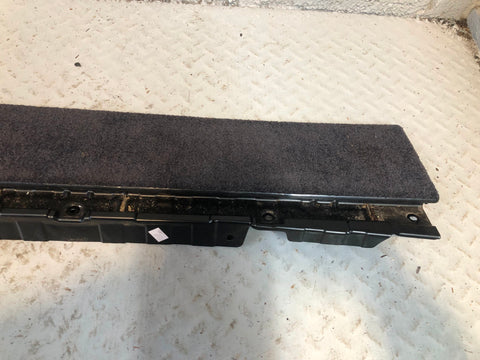 Range Rover L322 Threshold Cover Boot Trim Tailgate in Blue 2002 to 2010