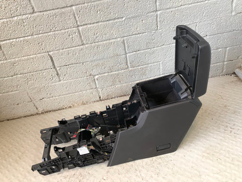 Discovery Sport Centre Console in Black L550 Land Rover 2014 to 2019 L26095