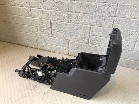 Discovery Sport Centre Console in Black L550 Land Rover 2014 to 2019 L26095