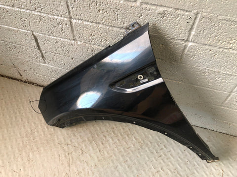 Discovery Sport Front Wing Near Side Front Santorini Black LRC 820 Land Rover