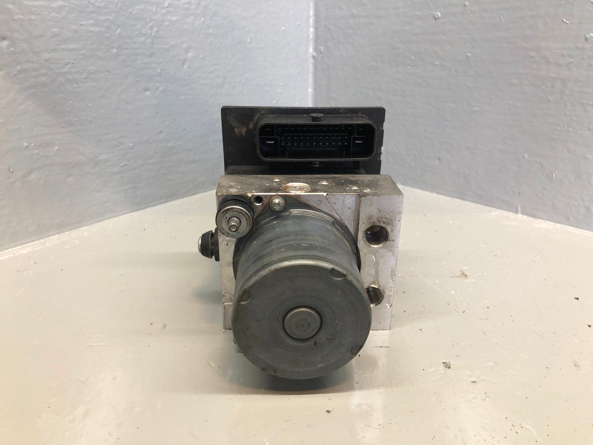 Jaguar XF ABS Pump Modulator Brake 3.0 TDV6 AX23-2C405-AC X250 2009 to 2015