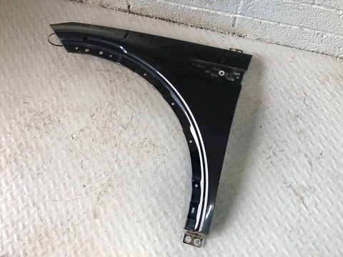 Discovery Sport Front Wing Near Side Front Santorini Black LRC 820 Land Rover
