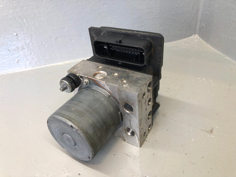 Jaguar XF ABS Pump Modulator Brake 3.0 TDV6 AX23-2C405-AC X250 2009 to 2015