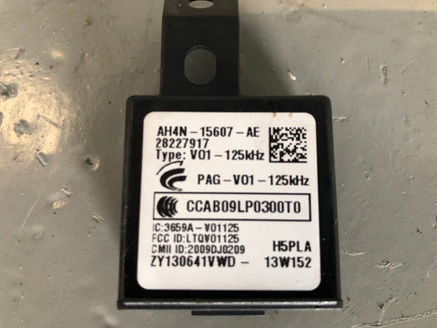 Range Rover L405 Key Set Control Module with Door Lock 2013 to 2017 L18085