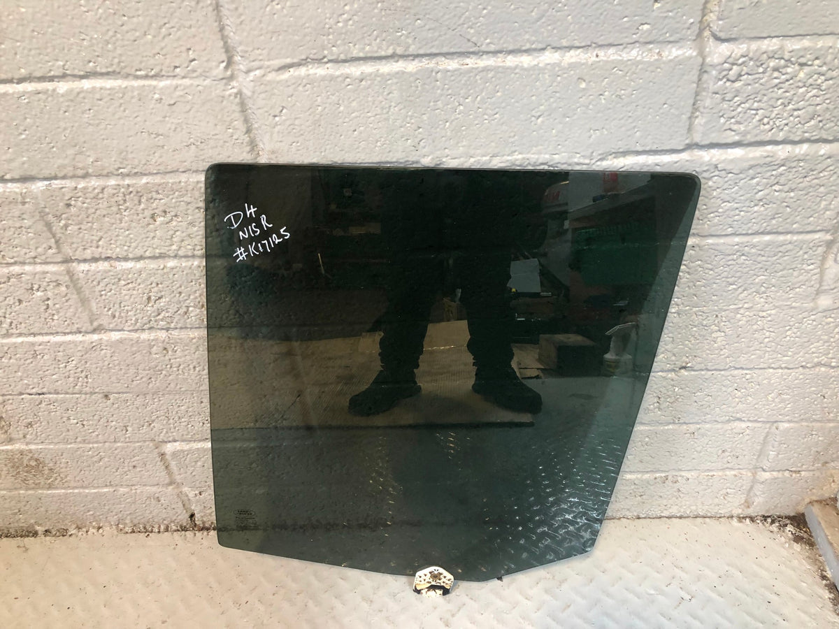 Discovery 4 Glass Rear Door Window Near Side Land Rover 2009 to 2016 Tinted