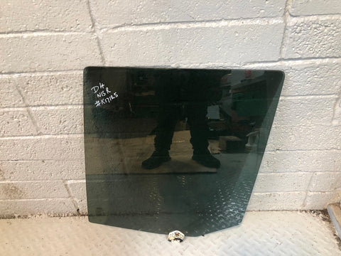 Discovery 4 Glass Rear Door Window Near Side Land Rover 2009 to 2016 Tinted
