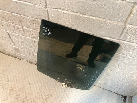 Discovery 4 Glass Rear Door Window Near Side Land Rover 2009 to 2016 Tinted