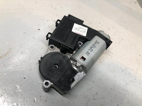 Range Rover L322 Electric Sunroof Motor 67 61 6 910 154 2002 to 2009