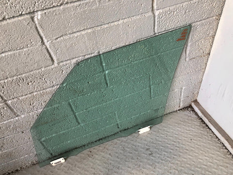 Range Rover L322 Window Glass Double Glazed Off Side Front 2006 to 2012 L24026