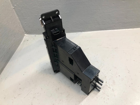 Range Rover L322 Window Switch Pack Off Side Front YUD000303PVA 2002 to 2010