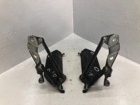 Discovery Sport Bonnet Hinges Pair Black L550 Land Rover 2014 to 2025