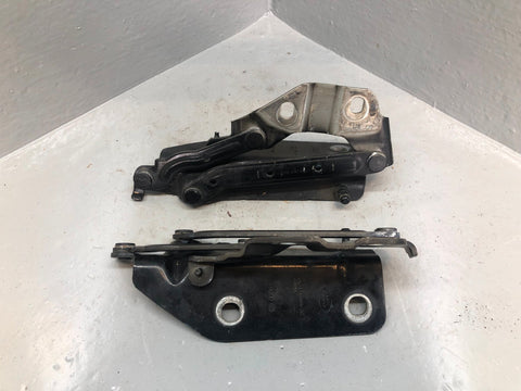 Discovery Sport Bonnet Hinges Pair Black L550 Land Rover 2014 to 2025