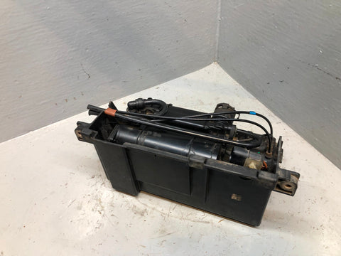 Discovery 2 Air Suspension Compressor Wabco RQG100041 Housing Land Rover R18125