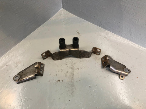 Jaguar XF Exhaust Crossover Link Pipe Bracket 3.0 TDV6 L320 6 Speed