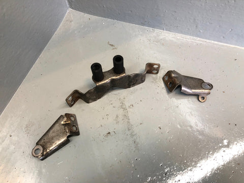 Jaguar XF Exhaust Crossover Link Pipe Bracket 3.0 TDV6 L320 6 Speed