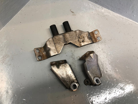 Jaguar XF Exhaust Crossover Link Pipe Bracket 3.0 TDV6 L320 6 Speed