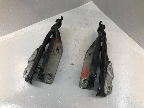Discovery Sport Bonnet Hinges Pair Black L550 Land Rover 2014 to 2025