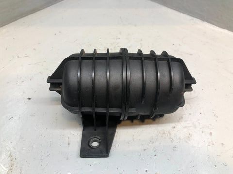 Range Rover L322 Turbo Vacuum Reservoir Accumulator 3.0 TD6 11.65-2 247 620