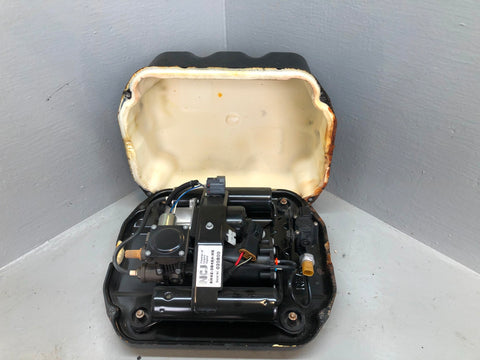 Range Rover L322 Air Suspension Compressor Pump Hitachi RQU500302 L24026