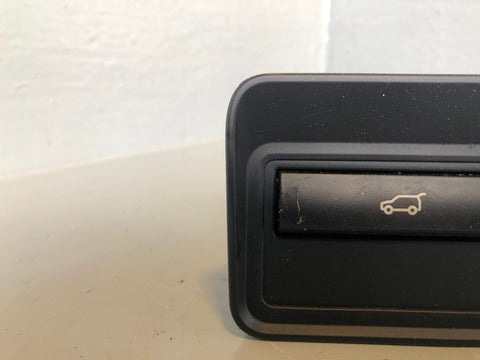 Range Rover L405 Upper Tailgate Powered Release Switch CPLA 11654 CA