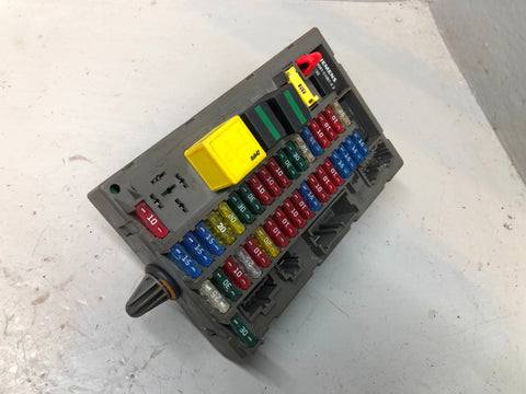 Discovery 2 Fuse Box Under Dash YQE003830 Land Rover 1998 to 2004