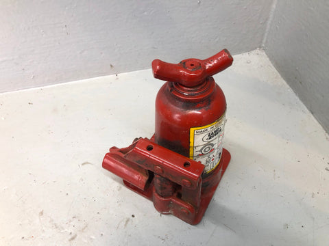Discovery 2 Bottle Jack KAJ100570 Td5 and V8 Land Rover 1998 to 2004