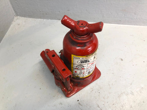 Discovery 2 Bottle Jack KAJ100570 Td5 and V8 Land Rover 1998 to 2004