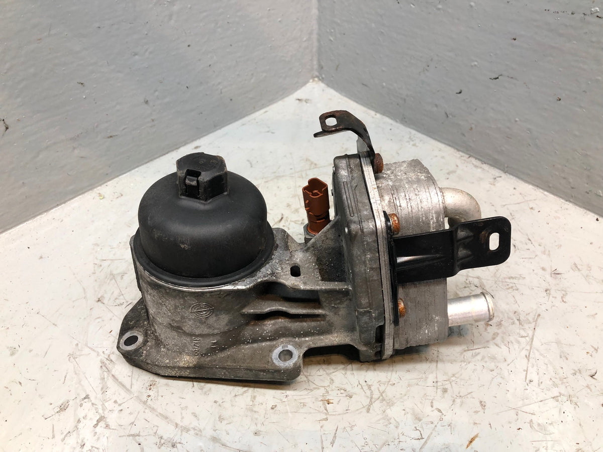 Freelander 2 Oil Cooler And Filter Housing 2.2 TD4 Engine Land Rover