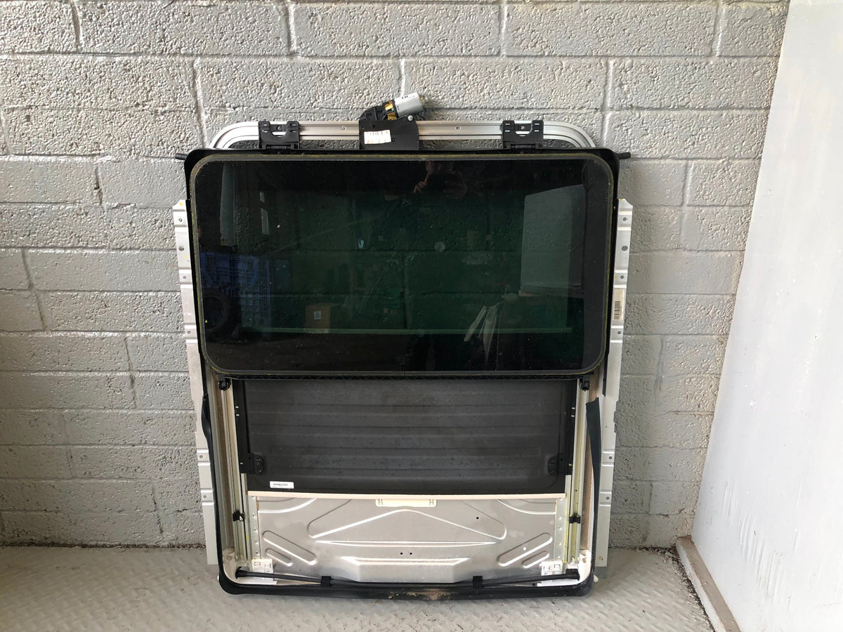 Range Rover L322 Sunroof Glass Cartridge Frame Assembly 2009 to 2012 L24026