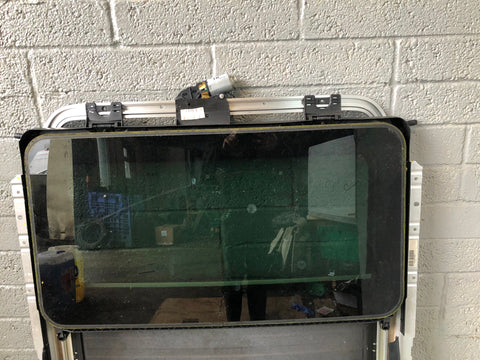 Range Rover L322 Sunroof Glass Cartridge Frame Assembly 2009 to 2012 L24026
