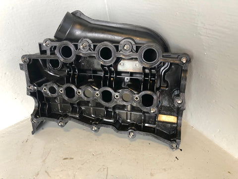 Range Rover L405 Rocker Cover Inlet Manifold Right 3.0 TDV6 2013 to 2015