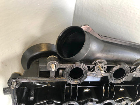 Range Rover L405 Rocker Cover Inlet Manifold Right 3.0 TDV6 2013 to 2015