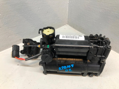 Discovery 2 Air Suspension Compressor Wabco RQG100041 Land Rover 1998 to 2004