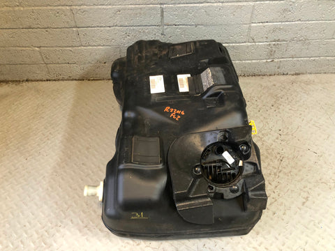 Freelander 2 Fuel Tank Plastic and Sender Pump 2.2 TD4 Land Rover 2011 to 2014