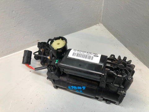 Discovery 2 Air Suspension Compressor Wabco RQG100041 Land Rover 1998 to 2004