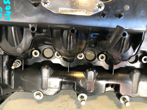 Range Rover L405 Rocker Cover Inlet Manifold Left 3.0 TDV6 2013 to 2015