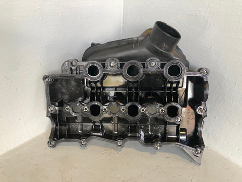 Range Rover L405 Rocker Cover Inlet Manifold Left 3.0 TDV6 2013 to 2015