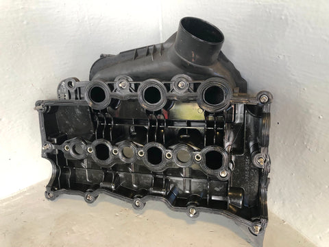 Range Rover L405 Rocker Cover Inlet Manifold Left 3.0 TDV6 2013 to 2015