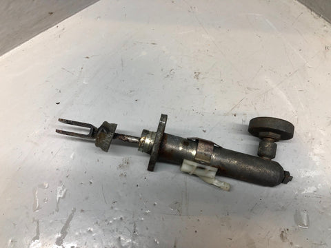 Discovery 2 Clutch Master Cylinder STC000280 TD5 Land Rover 1998 to 2004 R28105