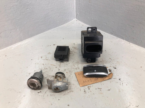 Jaguar XF Ignition Barrel with Key Door Lock Land Rover 2008 to 2015 L24036