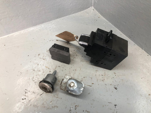 Jaguar XF Ignition Barrel with Key Door Lock Land Rover 2008 to 2015 L24036