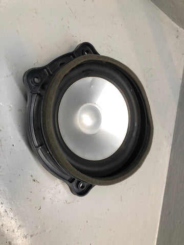 Range Rover L322 Rear Door Speaker XQM500100 Left or Right 2002 to 2006