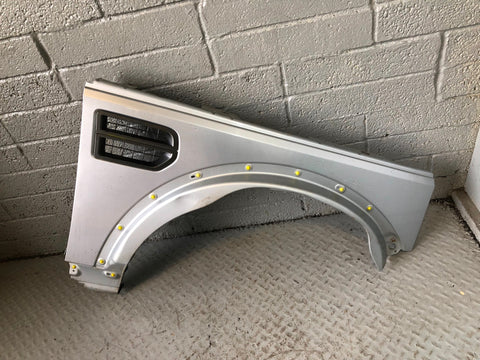 Discovery 3 Wing Off Side Front Zermatt Silver Land Rover 2004 to 2009 K17026