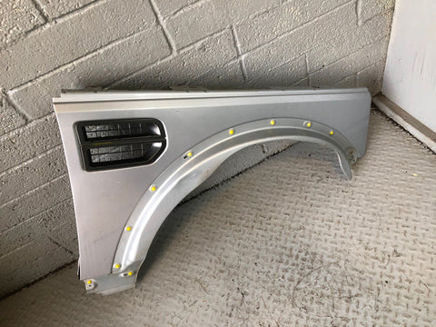 Discovery 3 Wing Off Side Front Zermatt Silver Land Rover 2004 to 2009 K17026