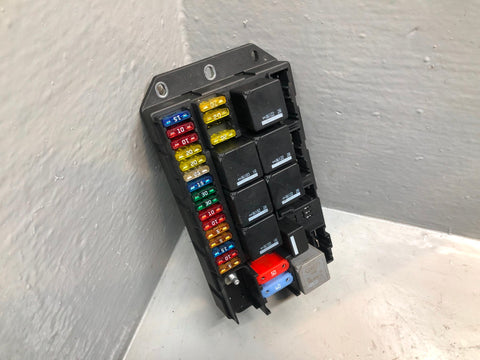 Range Rover L322 Fuse Box Rear Boot YQE500340 V8 or TD6 2002 to 2009