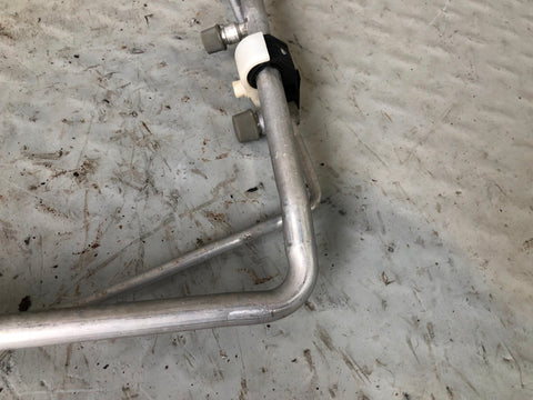 Discovery 2 Air Con Conditioning Bulkhead Pipe 2.5 TD5 Land Rover 1998 to 2004